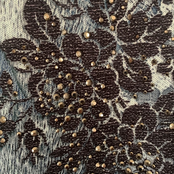 Northern Reflections dressy top, blue, black with tiny bling accents - Picture 2 of 11